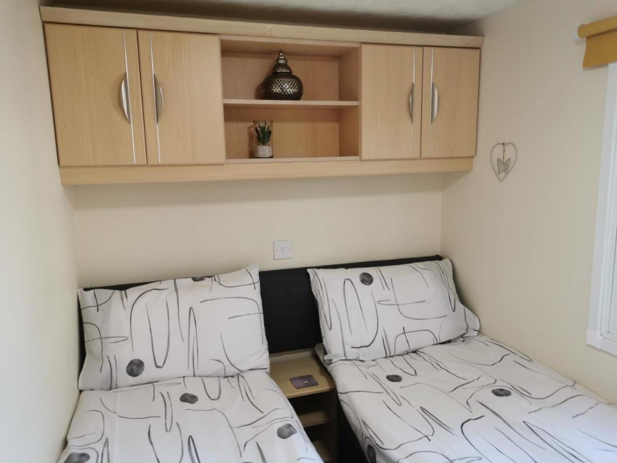Lovely Static Holiday Caravan Near Whithorn Kültér fotó